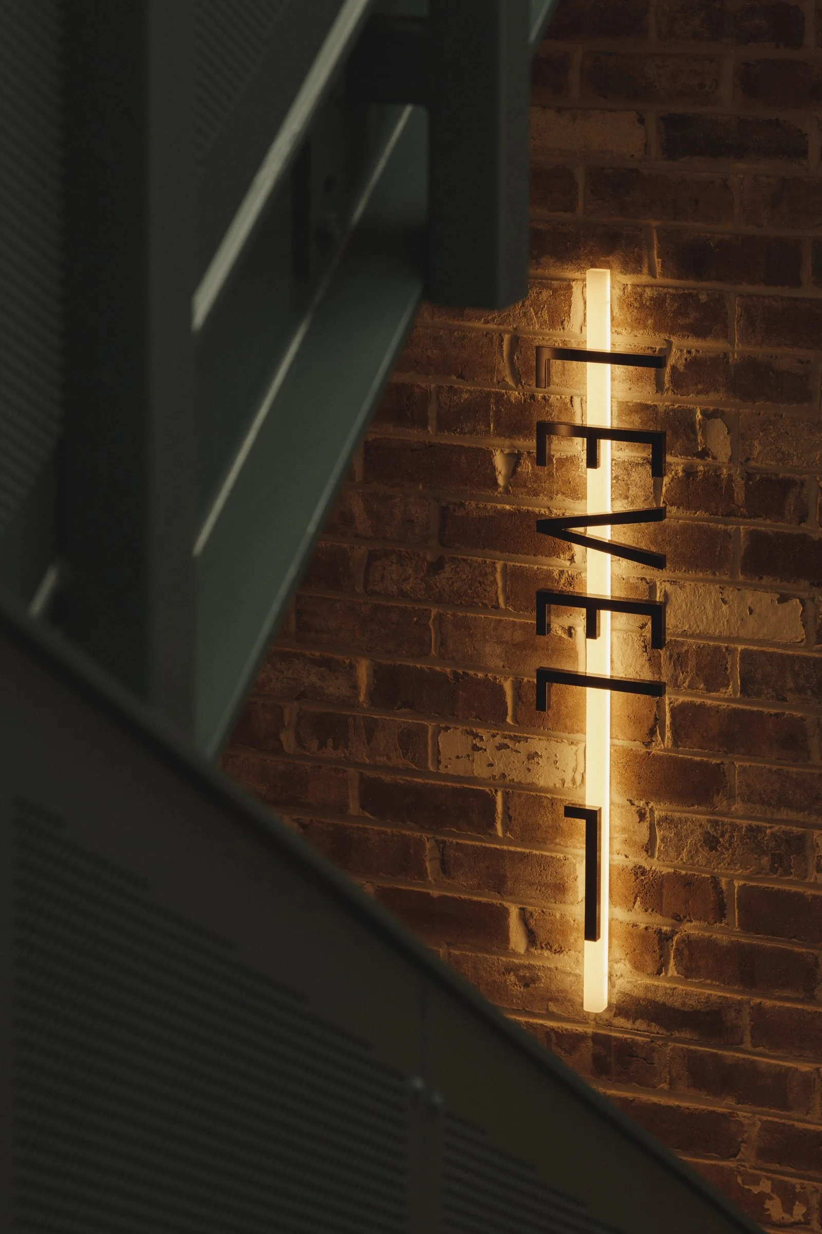 Devonshire Offices · commercial photography by Jason Romeo · view 9
