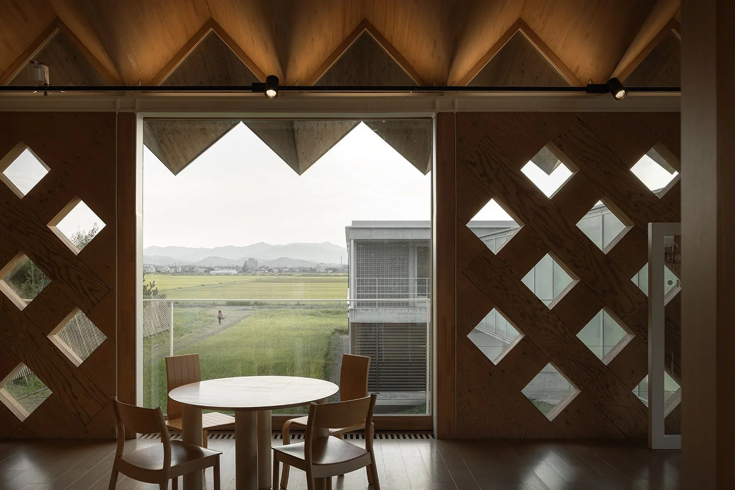 Suiden Terrace · architecture photography by Jason Romeo · view 11