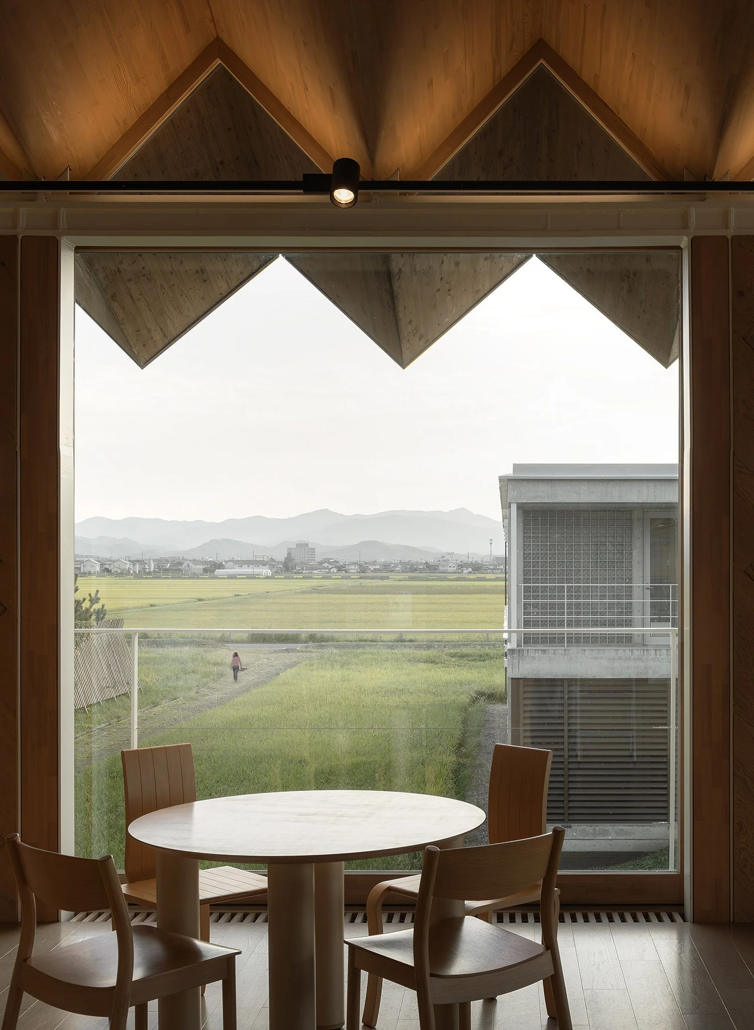 Suiden Terrace · architecture photography by Jason Romeo · view 13